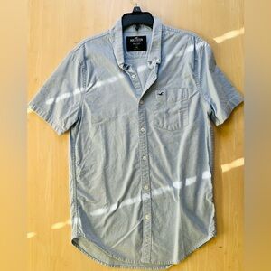 Hollister Men's Sky Blue Casual Button Down Shirt